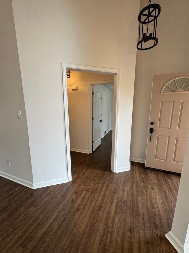 Photo - 1966 Abbott Cove