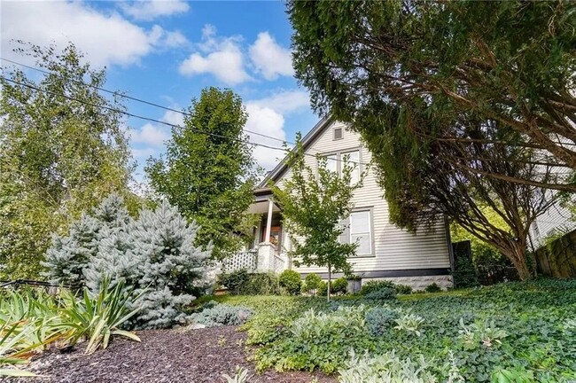 Building Photo - 4816 Eastern Ave Unit #1