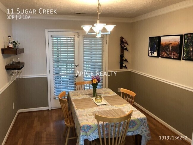 Photo - 11 Sugar Creek Ct