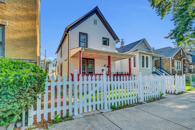 Photo - 4170 W Cornelia Ave