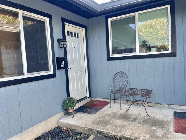 Photo - 1311 Walnut Ave