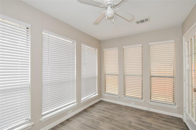 Photo - 5401 Edgewater Cir