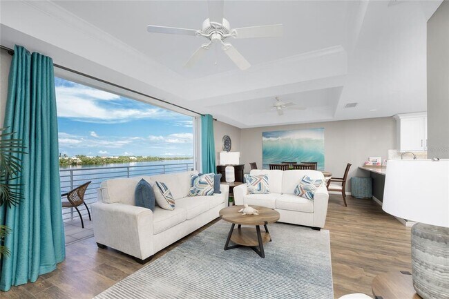 Photo - 8013 Bay Point Dr