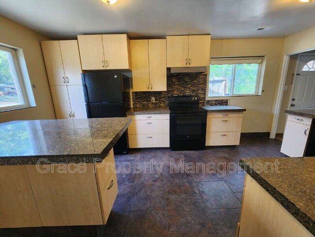 Photo - 9120 Ogden St