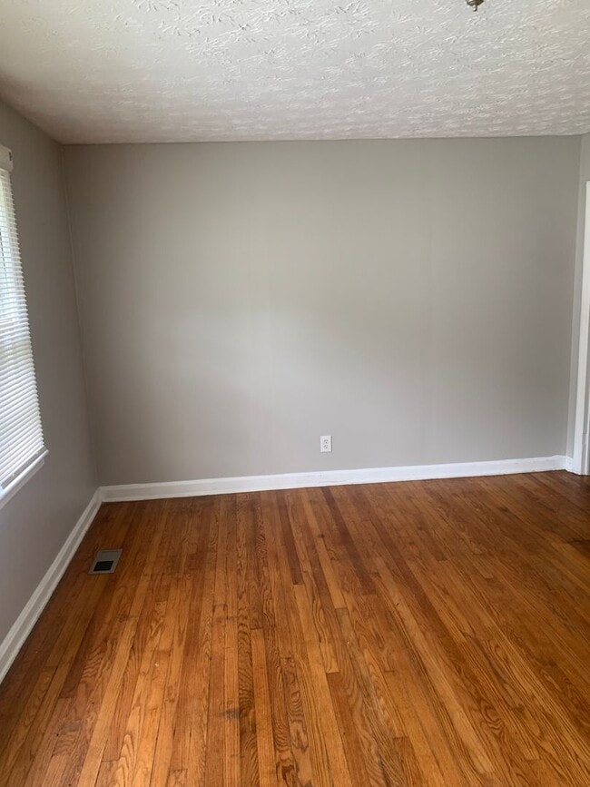 Photo - COMING SOON 3 Bed 1 bath