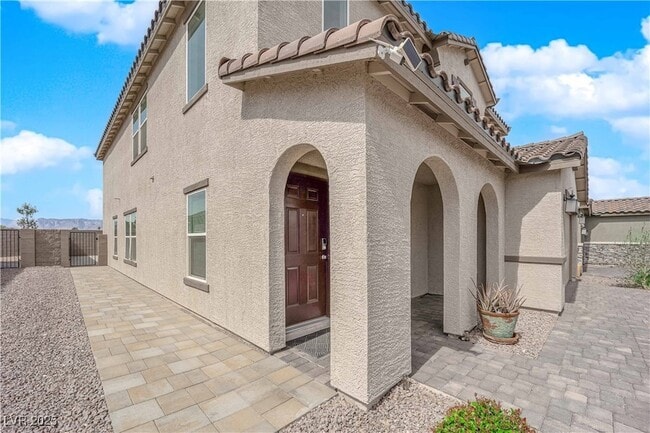 Photo - 8753 Vermont Vis St