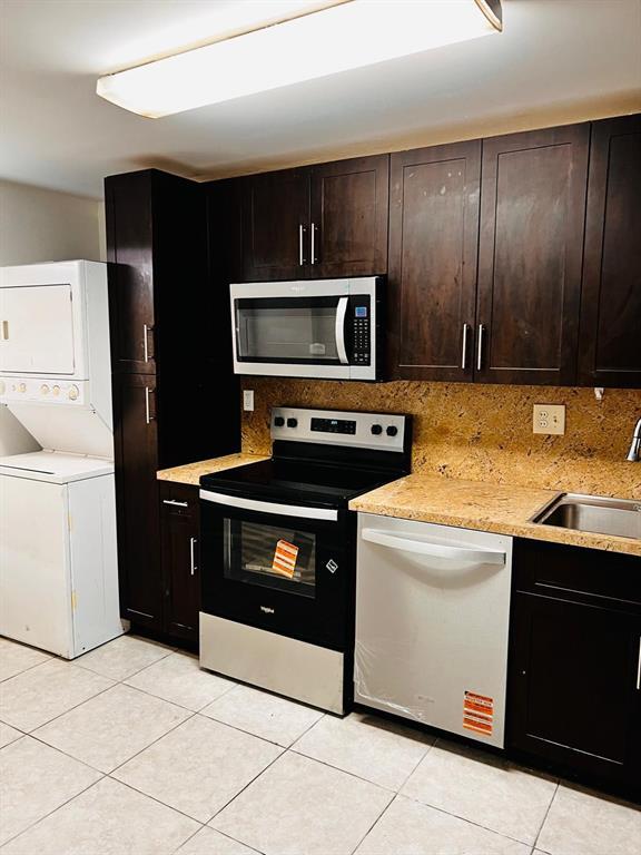 Building Photo - 1430 NW 97th Ave Unit 265 Rental