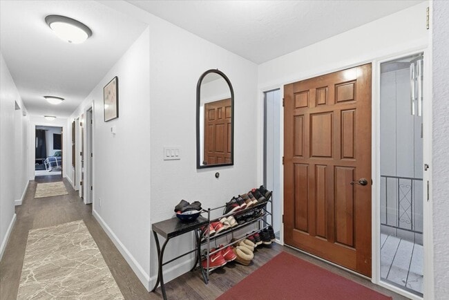 Photo - 401 Eastwood Dr