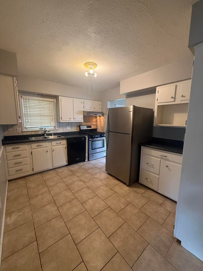 Photo - 2149 Violet Rd