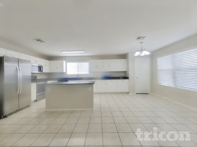 Photo - 11823 W Windrose Ave