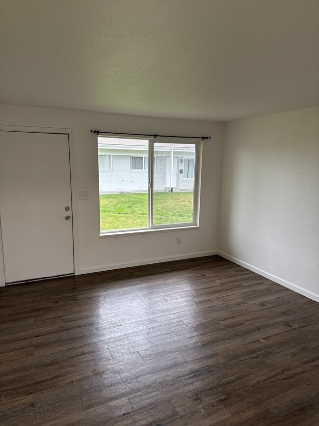 Photo - 10901 Addison St SW