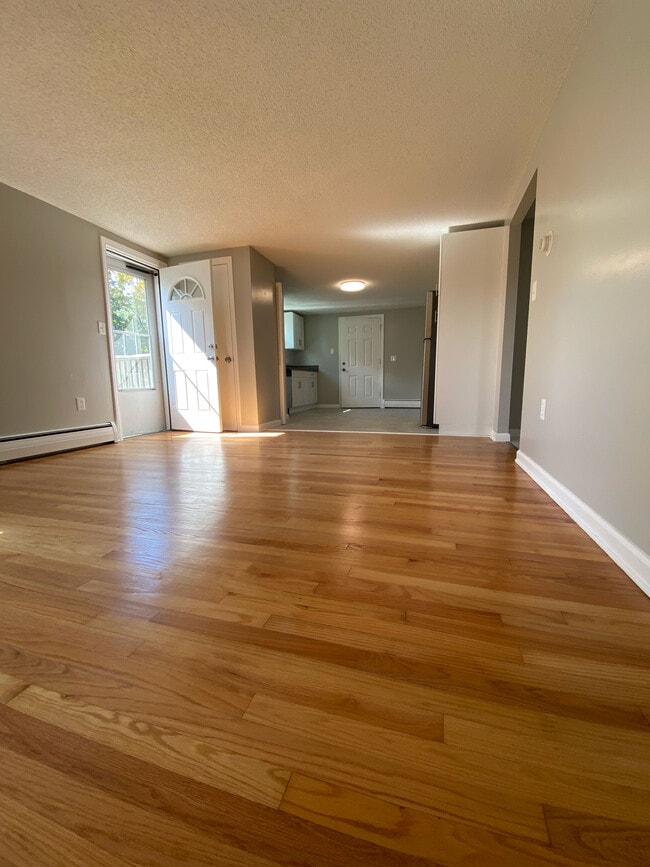 Photo - 31 Chapel St Unit 33 Chapel St