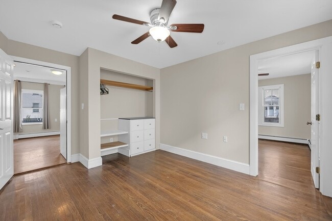 Photo - 130 Dalton St