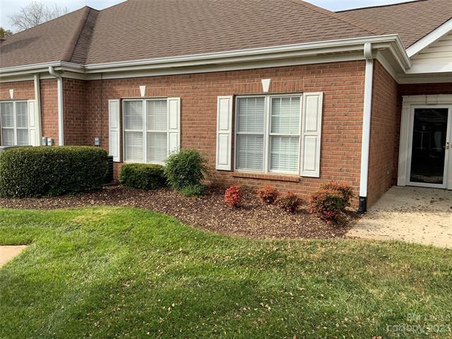 Photo - 10211 Willowhurst Ct