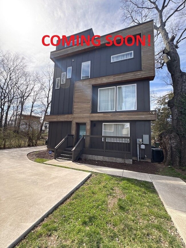 Building Photo - Fully Furnished 5 Bed, 3.5 Bath Located In East Nashville's McFerrin Park Neighborhood w/ Flexibl...