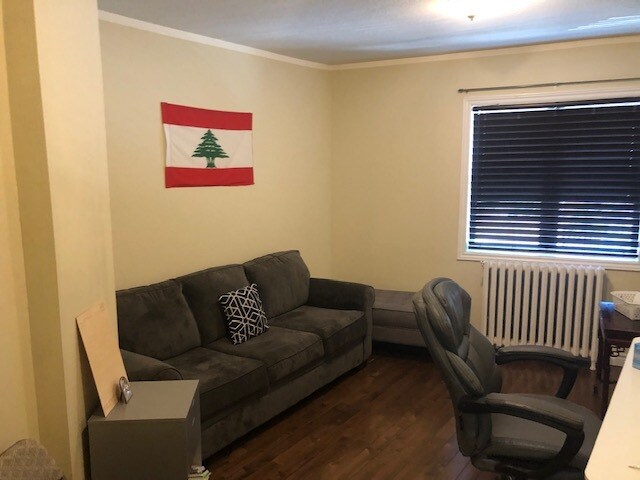 Photo - 1124 Main St W Unité 2