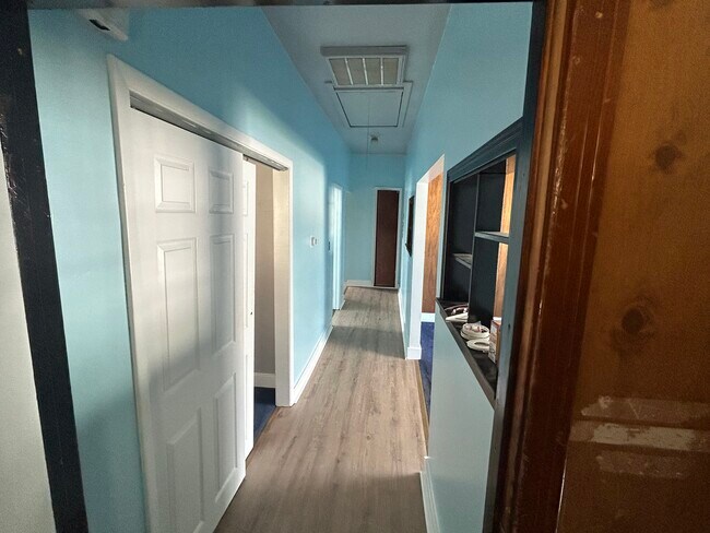 Photo - 1814 William St Unit Upper rear 4