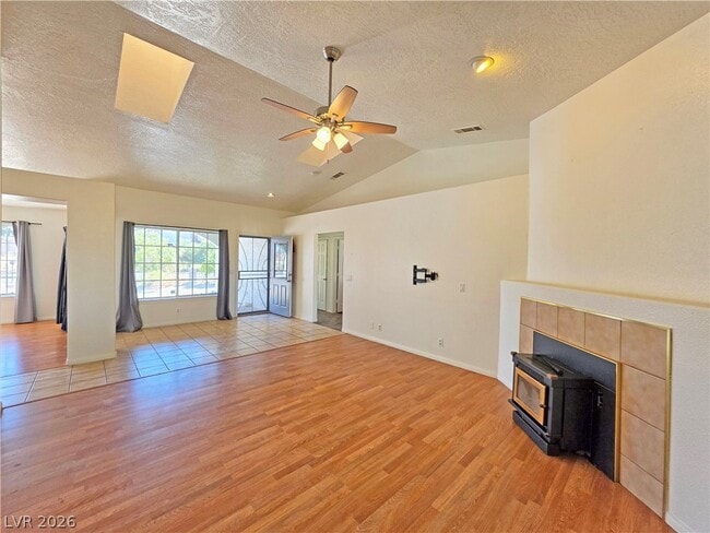 Photo - 2250 S Ambush St