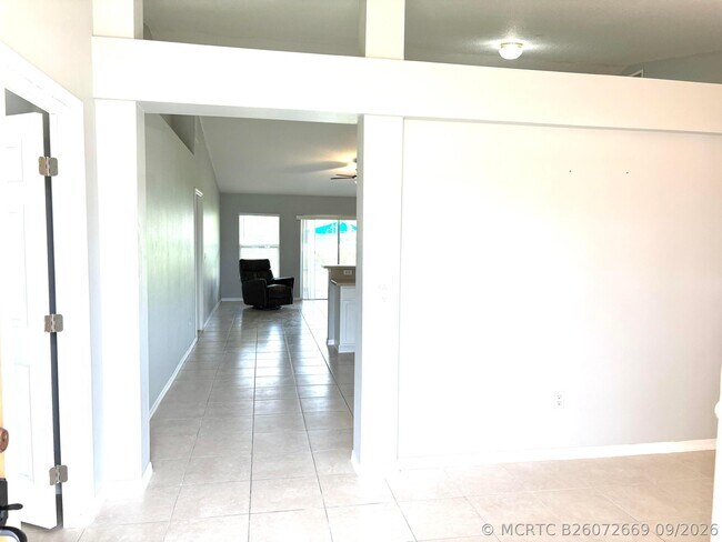 Photo - 2182 SW Idaho Ln