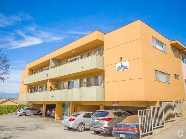 Building Photo - 1166 S. Crenshaw Blvd Rental