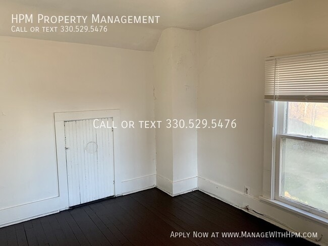 Photo - 1721 3rd St SE Unit 2