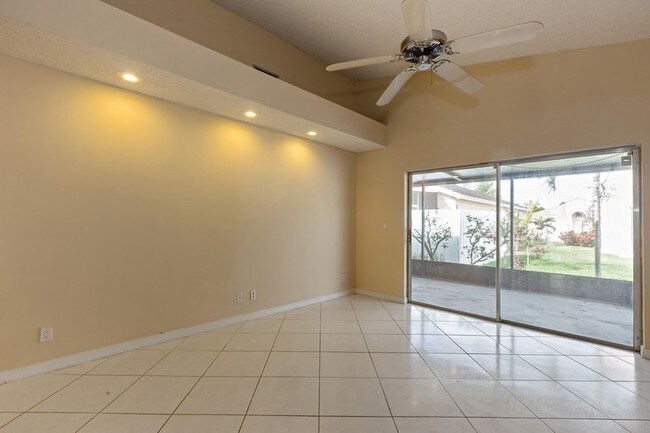 Photo - 3130 Salinas Way