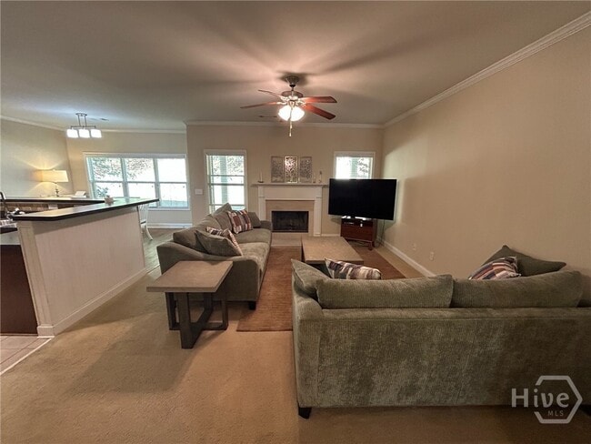 Photo - 1559 Blackstone Way