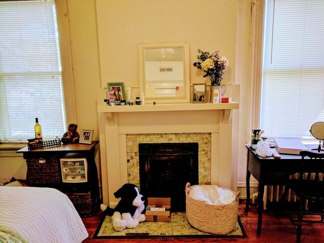 Photo - 1612 Floyd Ave Unit Apt. B