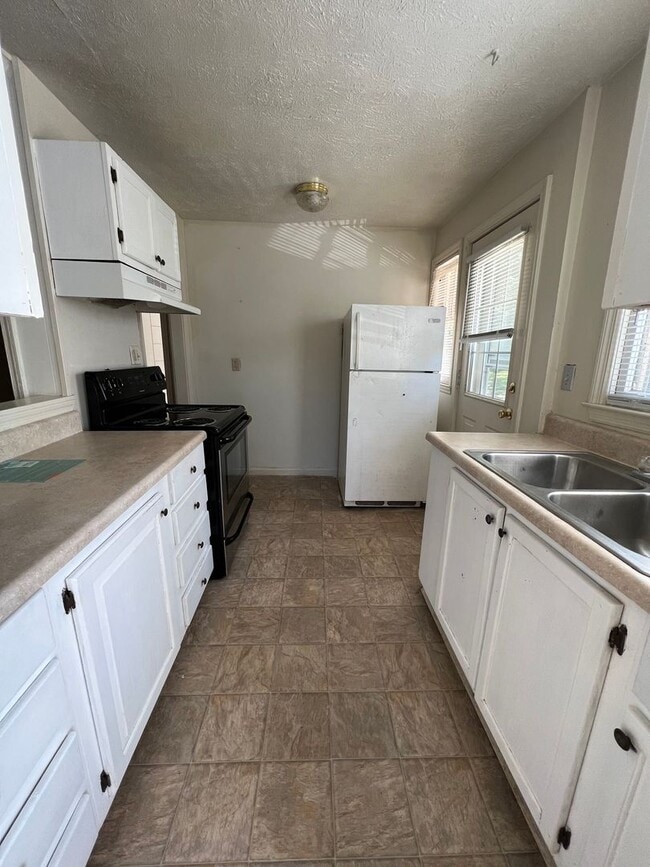 Photo - 145 Herring St Unit 145 Herring