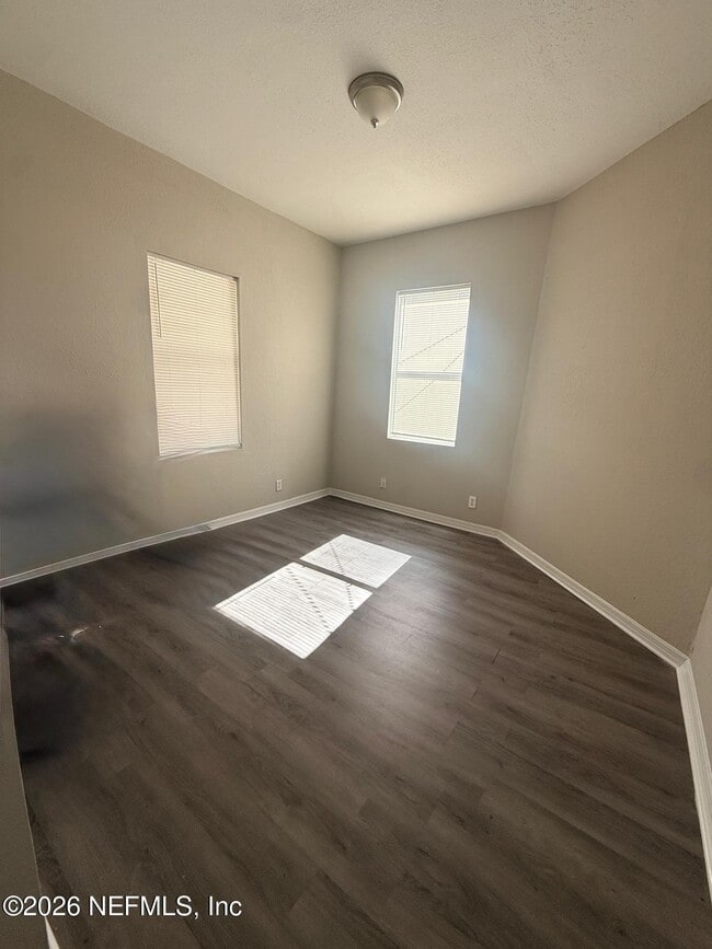 Photo - 1128 Van Buren St