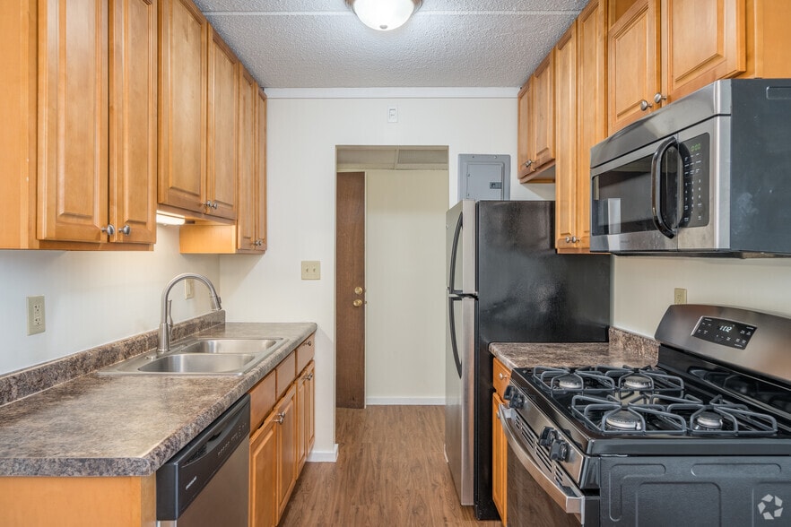 River Bluff Apartments