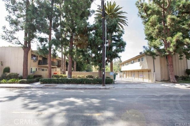 Building Photo - 11138 Aqua Vista St Unit 55 Rental