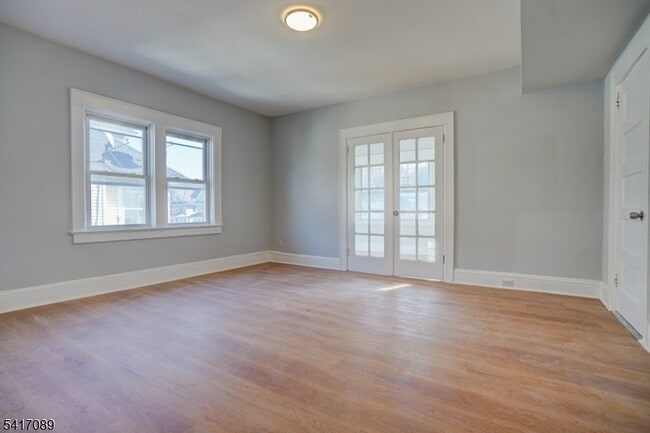 Photo - 29 Walnut St