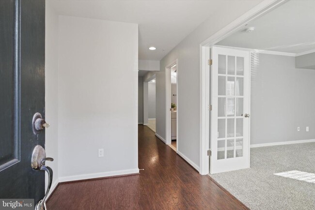 Photo - 7807 Crescent Park Dr Townhome