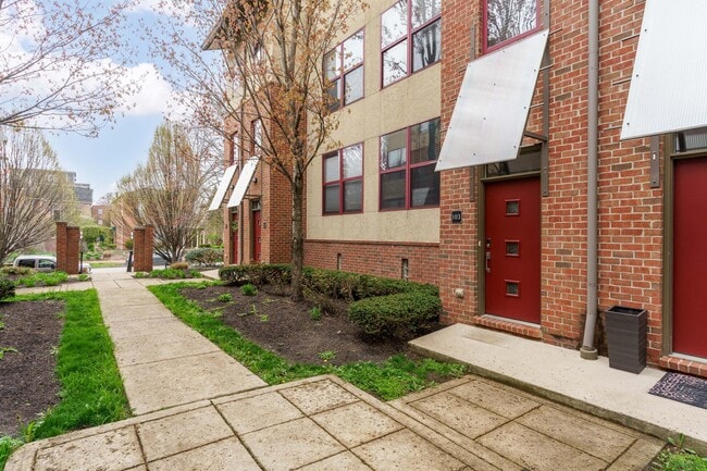Photo - 587 E Rich St Unit 103