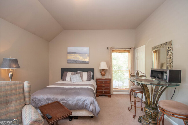 Photo - 201 Robinson Rd Unit A