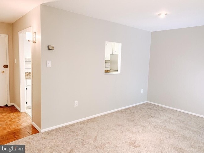 Building Photo - 309 Florence Ave Unit 122-N Rental