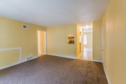2/2 Large Living Room