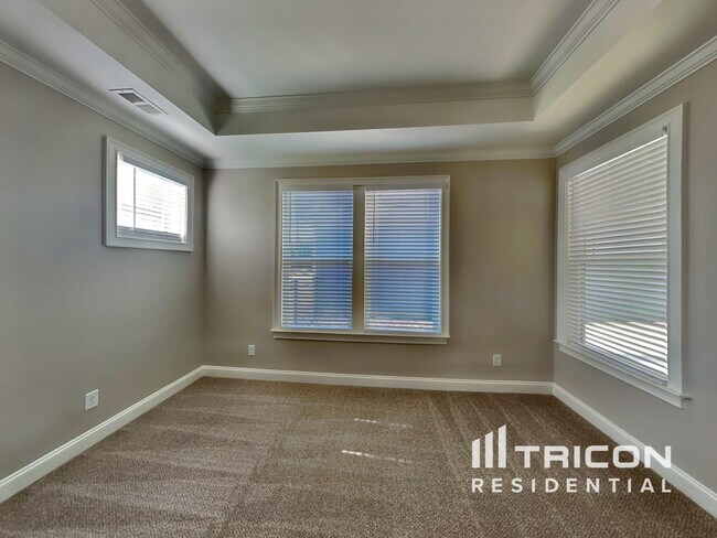 Photo - 3011 Laney Pond Rd