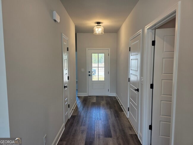 Photo - 123 Susan Dr