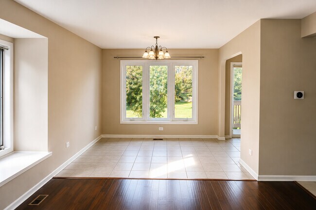 Photo - 34191 Horseshoe Ln