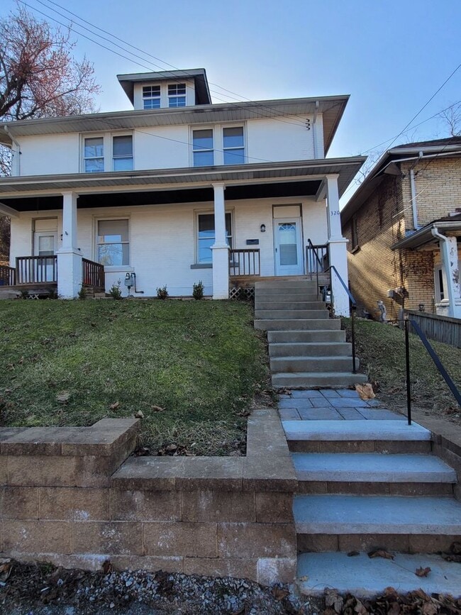 320 Aidyl Ave