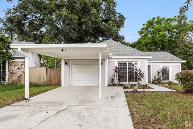 Building Photo - 412 Regal Park Dr Rental