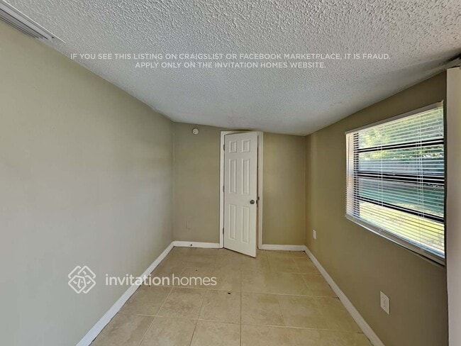 Photo - 8504 Rose Terrace