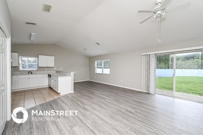 Photo - 734 Fox Lake Dr