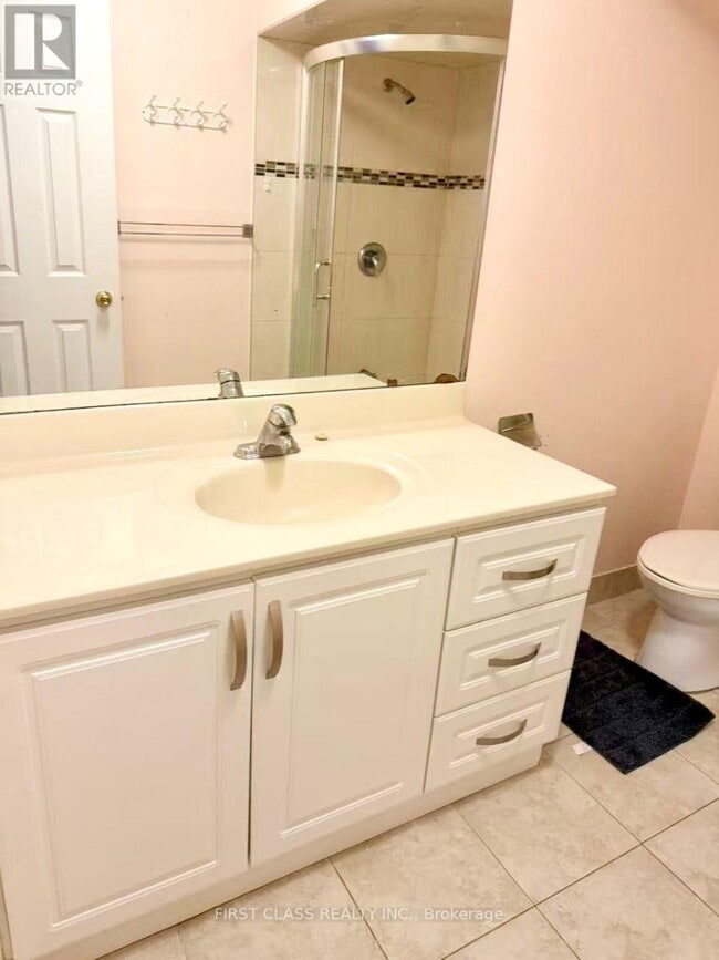 Photo - 14 Tormina Ct