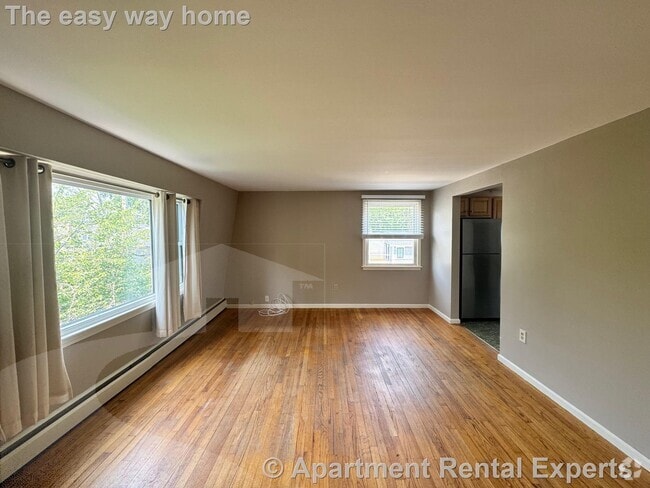 Building Photo - 99 Normandy Ave Rental