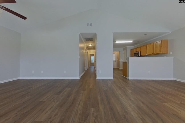 Photo - 180 Riglaw Cir