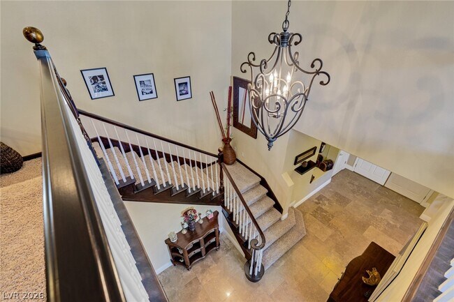 Photo - 724 Pinnacle Heights
