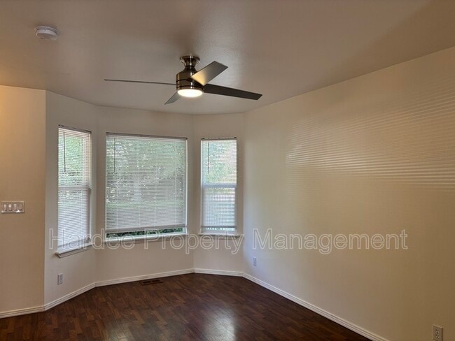 Photo - 4419 Freemont St